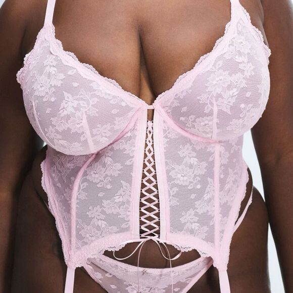 Elegant Velour Pink Lace Bustier 3X - Picture 1 of 6